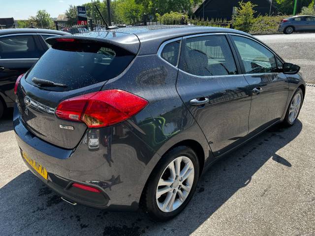 Kia Ceed 1.6 CRDi 3 EcoDynamics 5dr Hatchback Diesel Silver